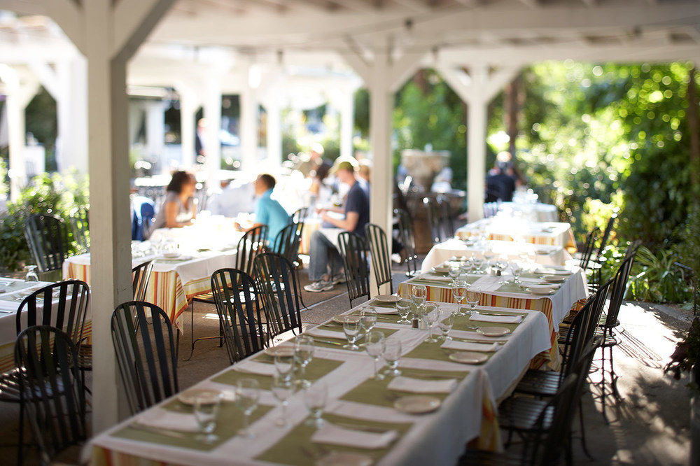 Calistoga Inn Restaurant And Brewery Extérieur photo